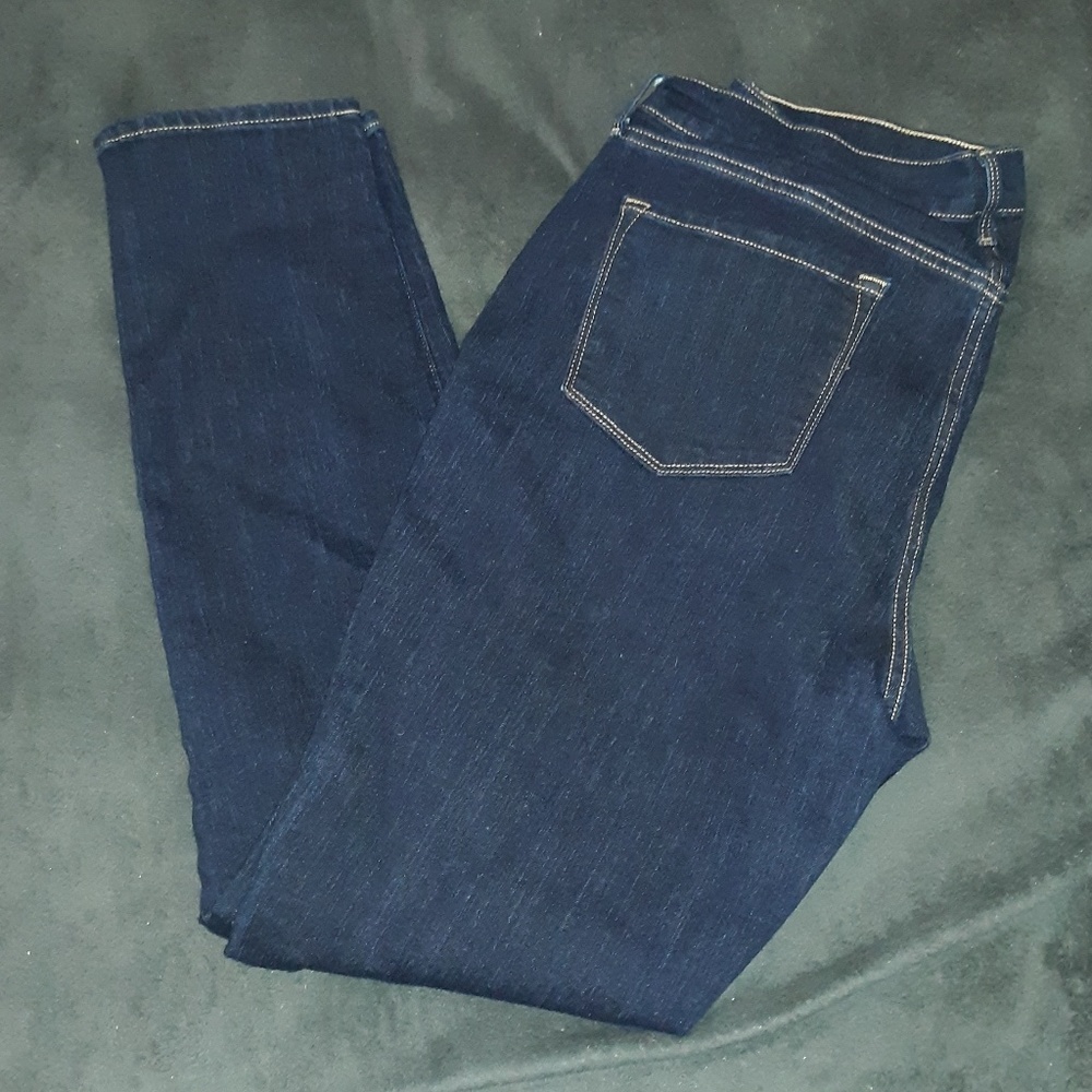 NWOT Old Navy Curvy Mid Rise Skinny Jeans 14 Long